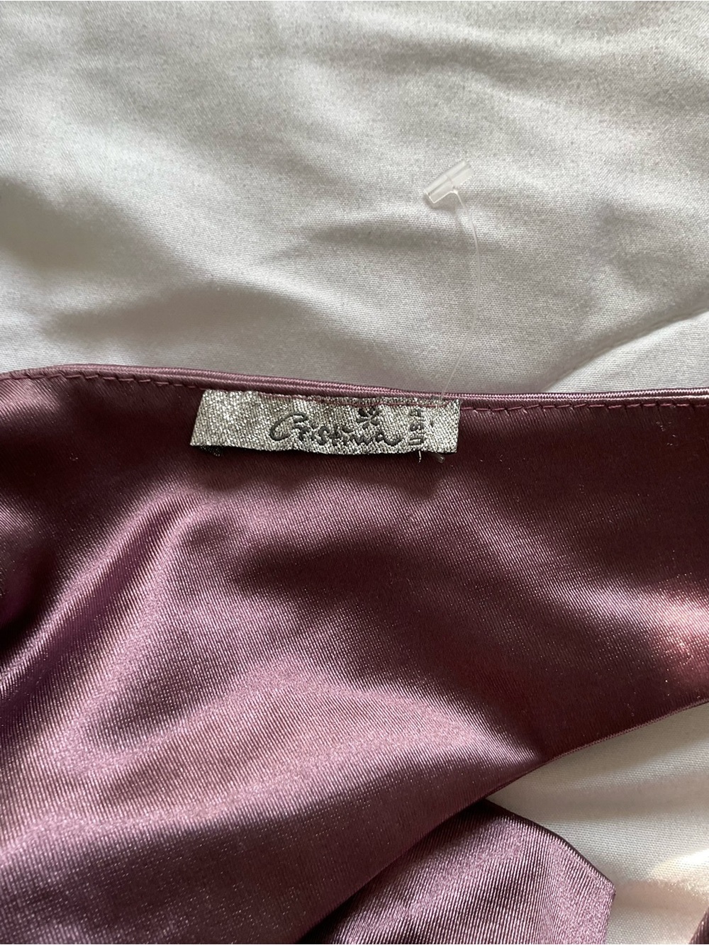 Cristina Satin Maroon Set - Picture 13 of 13